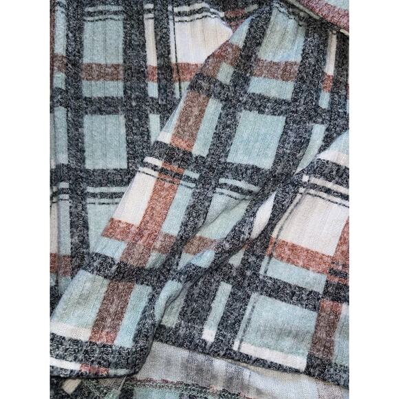 Modish Rebel Women’s Sz. S Button Plaid Shirt. Soft, Comfortable - Picture 12 of 15